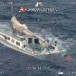 Unos 50 migrantes desaparecidos tras un naufragio frente a la costa de Calabria