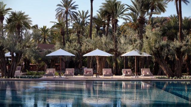 La piscina exterior del Royal Mansour Marrakech