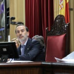 Le Senne expulsa a Garrido y Costa del debate de la propuesta para derogar la ley de memoria