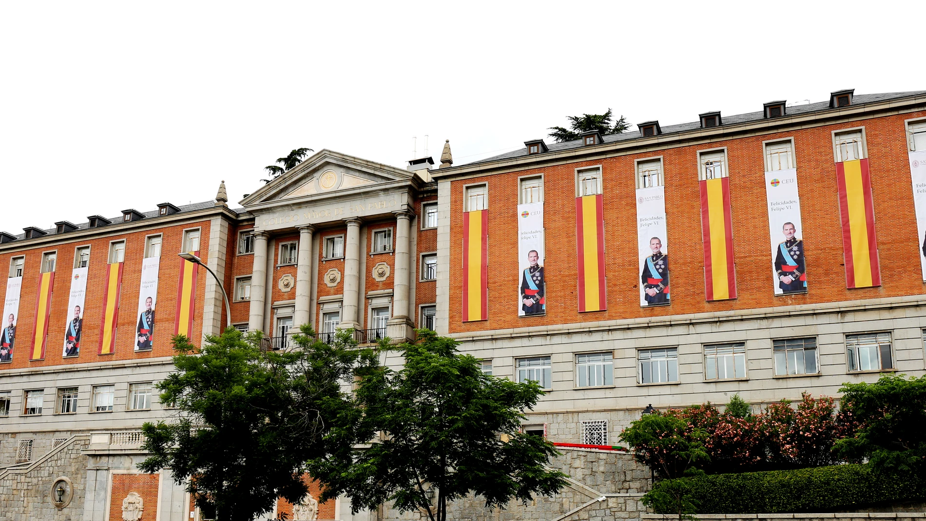 El CEU celebra el décimo aniversario del Rey Felipe VI