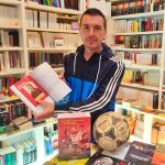 "El autor, Antonio de la Rosa, en la librería El Laberinto de Jerez de la Frontera