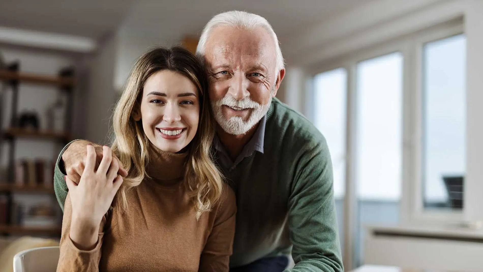 Si una persona ha accedido a una pensión contributiva de jubilación, viudedad o incapacidad permanente entre el 1 de enero de 2016 y el 3 de febrero de 2021 y es padre de dos o más hijos con anterioridad, tiene derecho al complemento