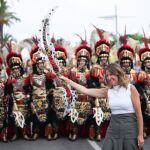 La alcaldesa de Castellón, Begoña Carrasco, ha participado en la "Cavalcada de la Mar"