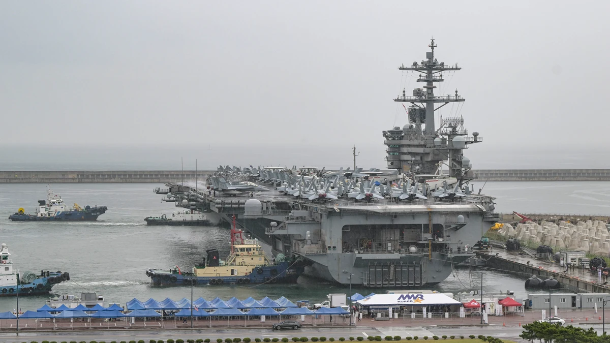 Esta es la misión del portaaviones estadounidense USS Roosevelt en Corea del Sur