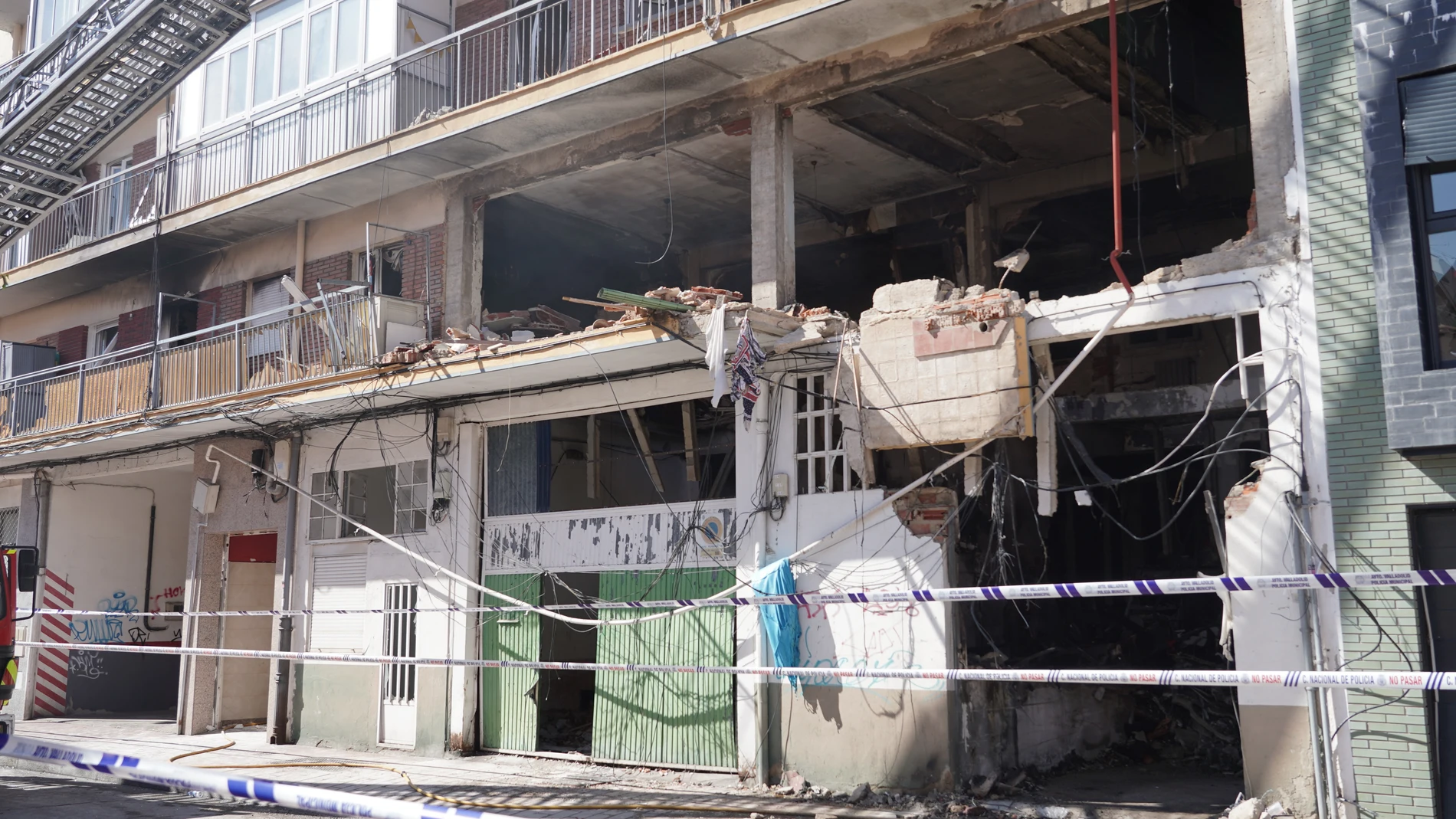 Edificio de la calle Goya en Valladolid precintado tras la explosión