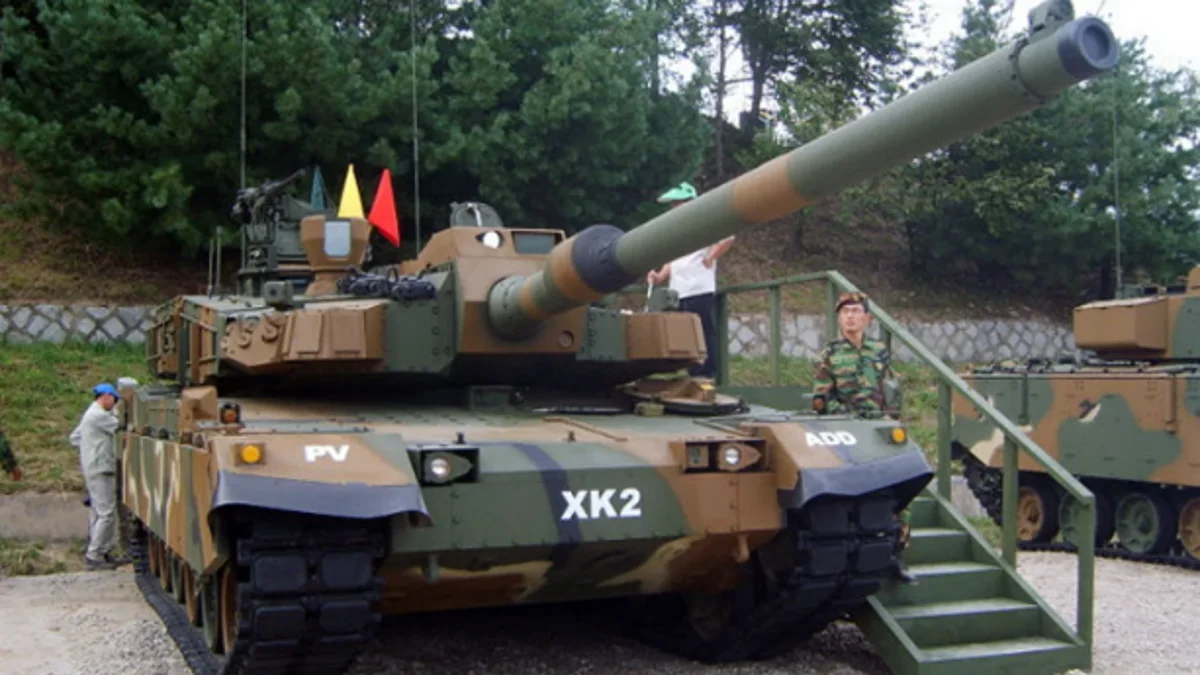 Polonia será el mayor fabricante de tanques de Europa al firmar la producción de 800 carros de combate surcoreanos