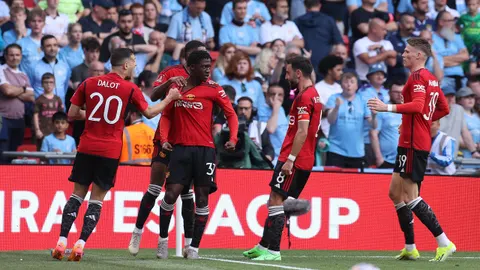 El Manchester United, a punto de fichar a un ex delantero del Real Madrid para su banquillo