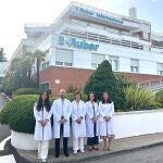 Los doctores Elham Askari, Javier Cornago, Pilar Llamas, Sara Martín y Rosa Vidal
