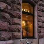 Logo de Zara en un escaparate