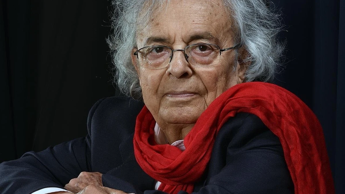 El poeta sirio Adonis gana el II Premio Internacional Joan Margarit
