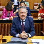 Juanma Moreno comparece ante el Pleno del Parlamento de Andalucía