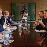 Clavijo y Torres cierran con Vox, PSOE y PP los contactos políticos para impulsar la reforma de la ley de extranjería