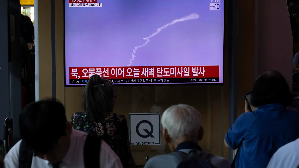 Un misil hipersónico de Corea del Norte defectuoso cae al agua tras recorrer unos 250 kilómetros 