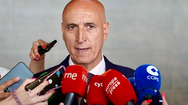 El alcalde socialista de León, José Antonio Diez