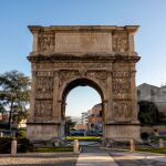Descubre el monumento romano mejor conservado del mundo al sur de Italia