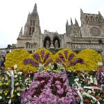 Ofrenda de flores a Santa María la Mayor