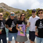 Los presidentes de las cuatro rutas del vino valencianas, junto a Antonio Crespo, de Turisme Comunitat Valenciana