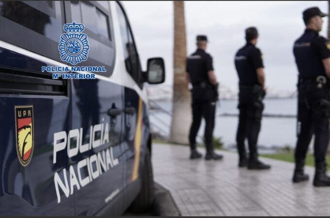 Agentes de la Policía Nacional