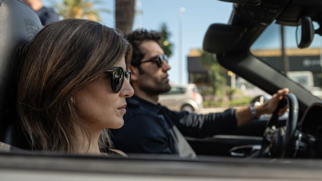 Clara Lago y Tamar Novas protagonizan "Clanes" en Netflix
