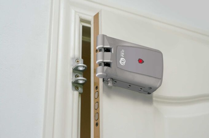 La compañía ofrece cerraduras invisibles que dificultan o impiden el acceso a las viviendas a los ladrones y okupas