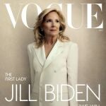 Jill Biden en la portada del número de agosto de "Vogue"