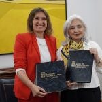 La consejera Rocío Lucas junto a la directora general de la Fundación Naturgy, María Eugenia Coronado