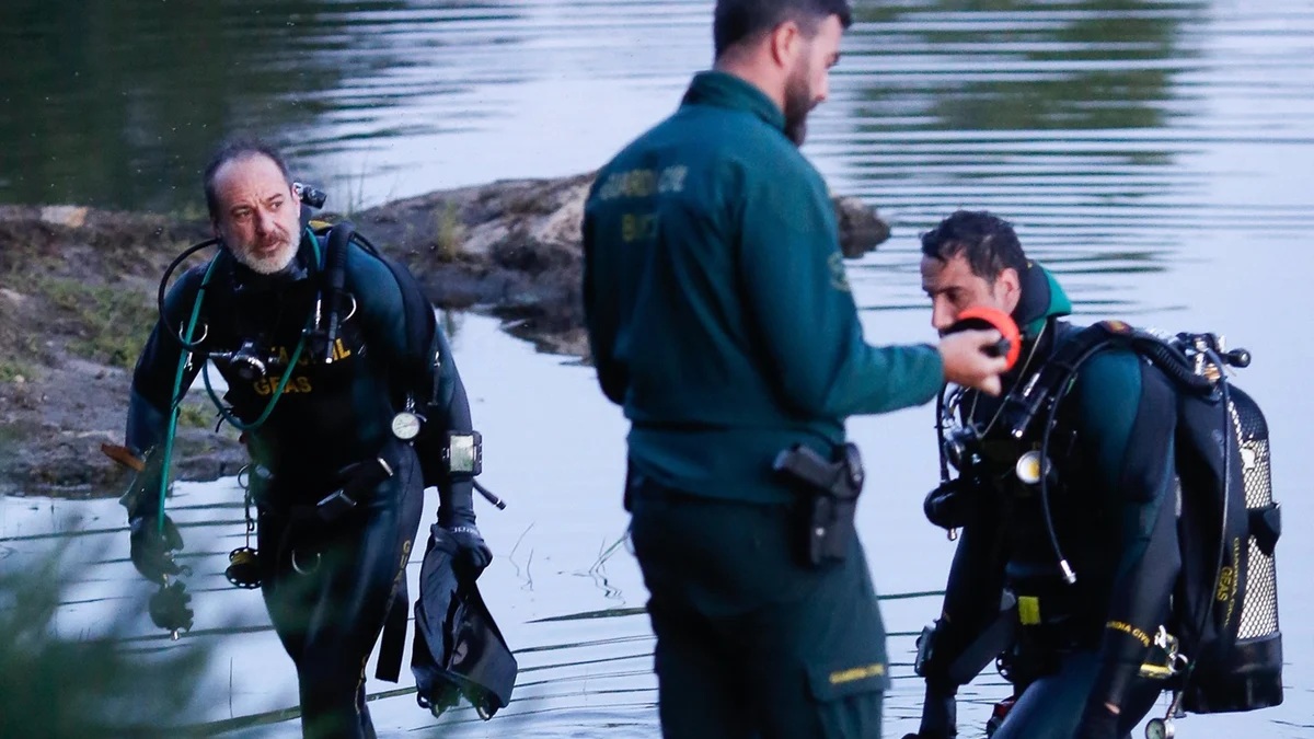 Buscan a dos desaparecidos tras caer al agua en el embalse de Belesar (Lugo)
