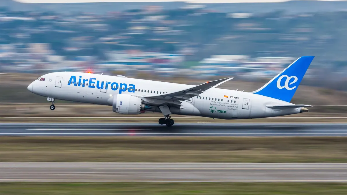 El visto bueno de la UE a la fusión de Lufthansa e ITA Airways allana la compra de Air Europa por Iberia 
