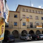 En la imagen, un ayuntamiento de Cataluña von "estelades"