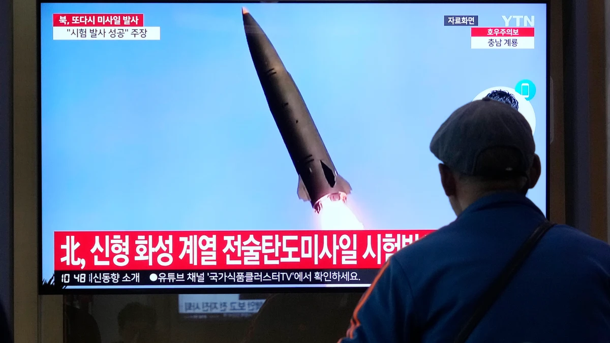 Así funciona el nuevo misil norcoreano Hwasongpho-11 con una ojiva supergrande de 4,5 toneladas