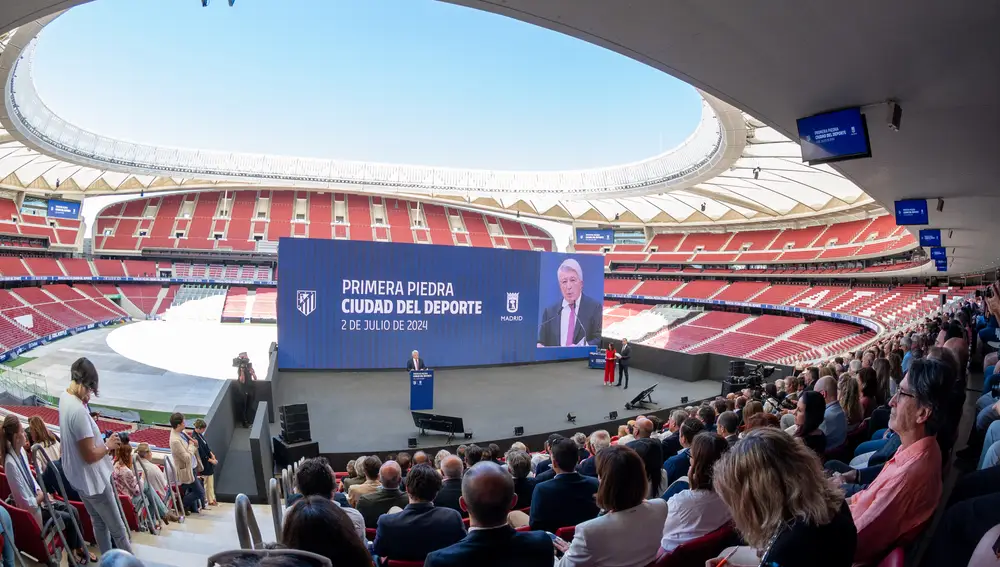 Acto de colocación de la primera piedra de la Ciudad del Deporte