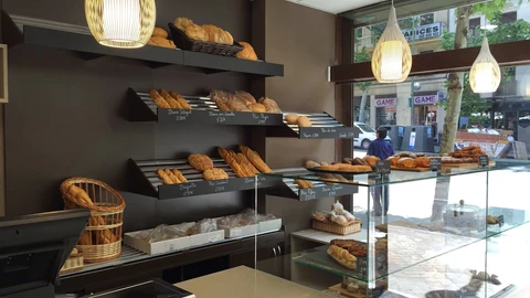 Interior de una panadería