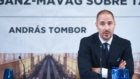 El empresario tras la OPA a Talgo, András Tombor, ofrece una rueda de prensa