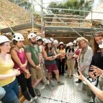 La Reina Sofía visita los yacimientos de Atapuerca