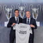 El Real Madrid oficializa la renovación de Lucas Vázquez hasta 2025