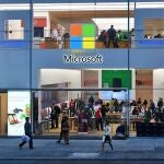 ¿Qué es CrowdStrike, la empresa de seguridad responsable de la caída de Microsoft?
