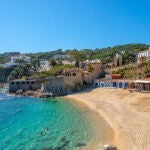 Playas de aguas cristalinas y encanto tradicional: Calella de Palafrugell, el destino ideal en la Costa Brava