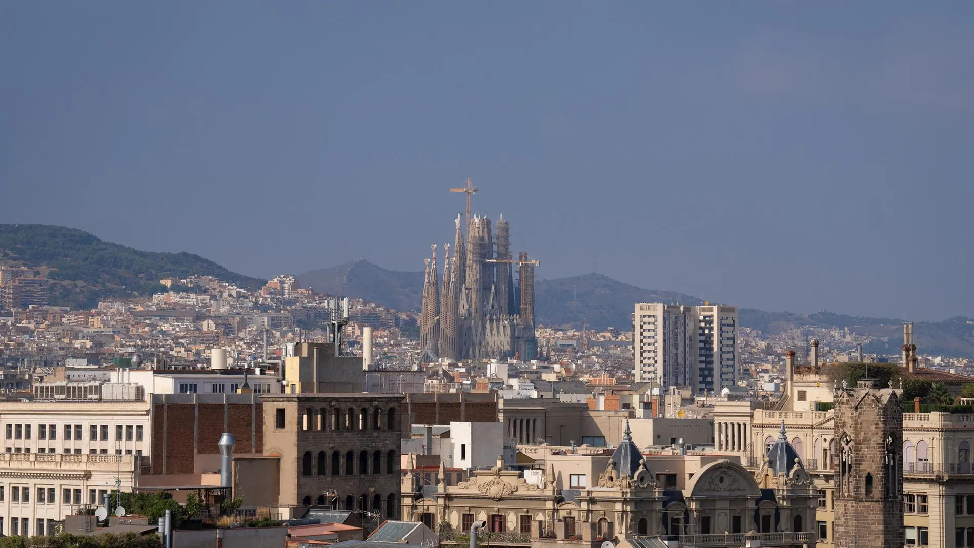 Economía.- Los Mossos levantan 92 actas de infracción a pisos turísticos durante la primera semana de julio en Cataluña