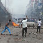 AMP.- Bangladesh.- Al menos cinco muertos y 20 heridos en nuevos episodios de violencia durante el toque de queda