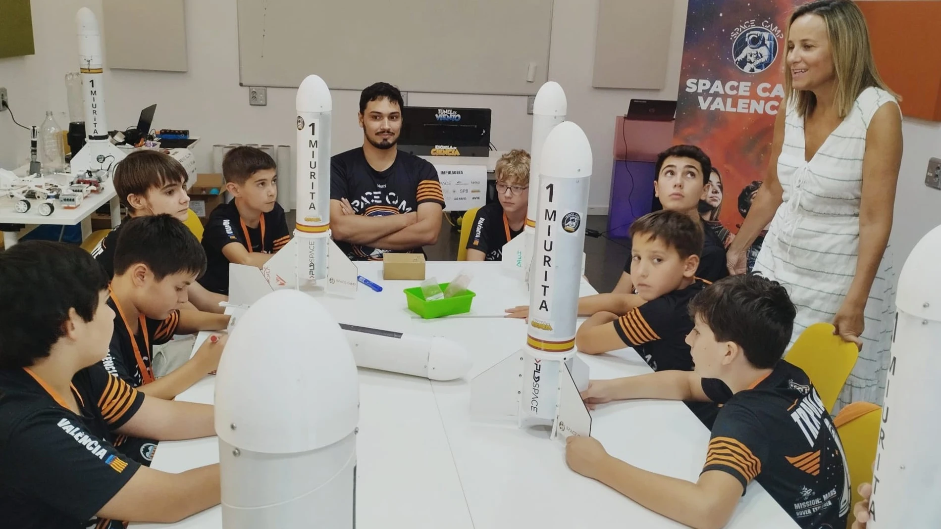 Valencia lidera la formación de futuros astronautas españoles con Space Camp