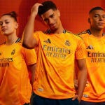 El Real Madrid y Adidas presentan la segunda camiseta para la temporada 2024-25