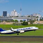 Economía.-(AMP) Ryanair reduce un 46% su beneficio entre abril y junio, hasta los 360 millones, tras retrasos de Boeing