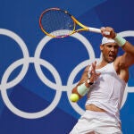 Nadal, en pleno entrenamiento en París