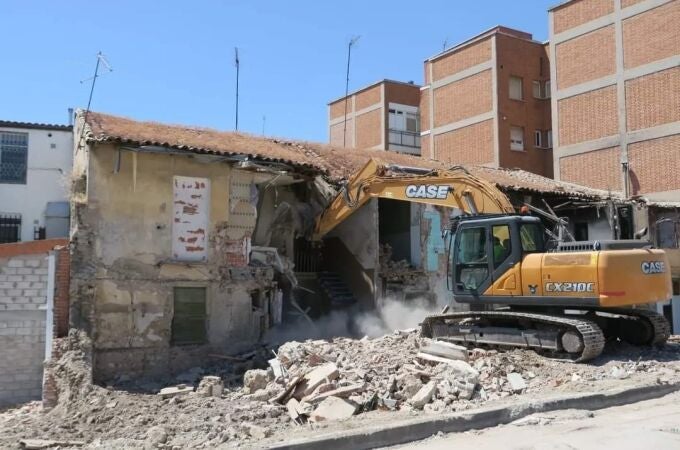 Edificio derruido en Getafe para construir la Plaza Mayor porticada