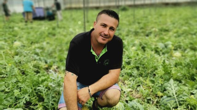 Javier Rodríguez, uno de los agricultores que han optado por implantar el kit digital de AgroBank