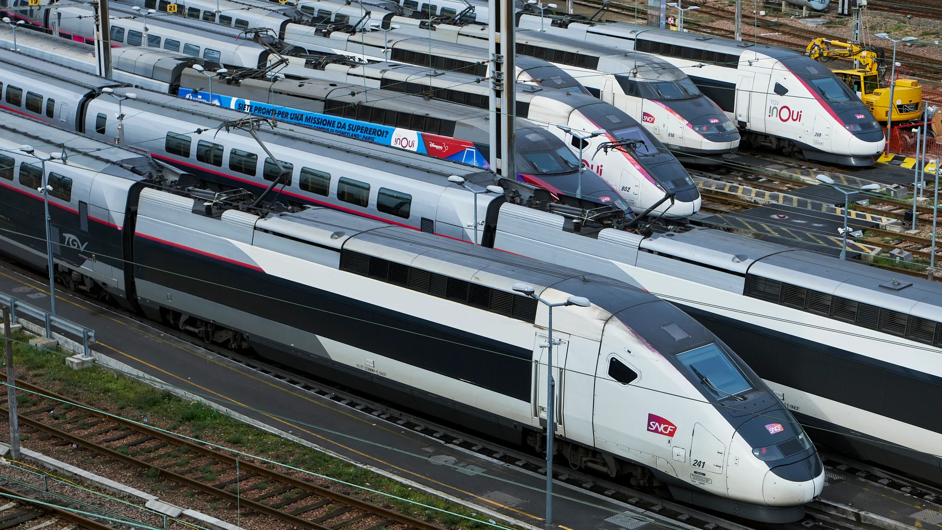 Trenes de alta velocidad en un depósito cerca de la capital de Francia, París (archivo) (Foto de ARCHIVO) 16/11/2022