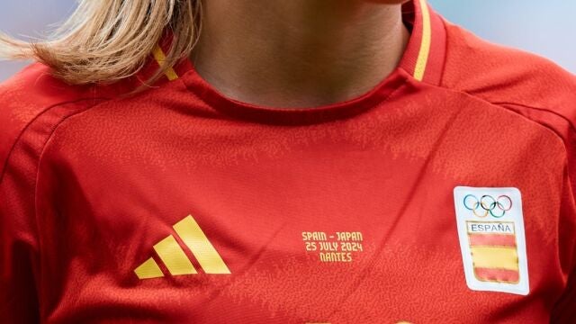 Olga Carmona, antes del partido inicial de los Juegos Olímpicos 2024 contra Japón
