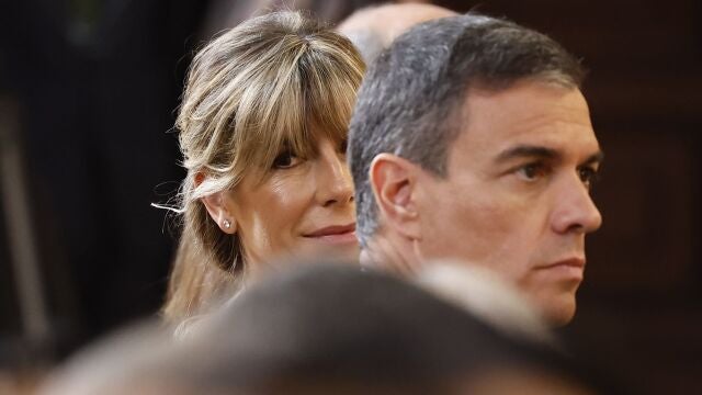 Pedro Sánchez y su esposa Begoña Gómez
