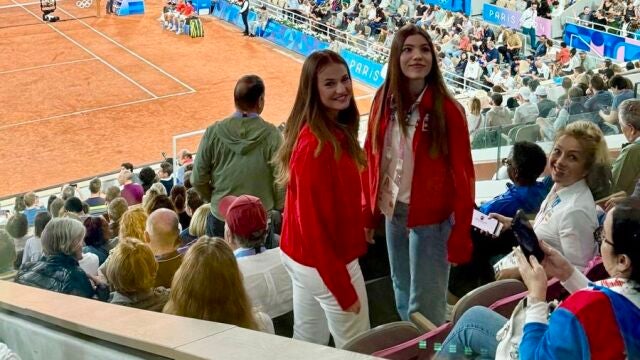 Leonor y Sofía en los Juegos Olímpicos. 