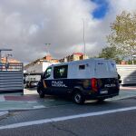 Furgón de la Policía Nacional de Valladolid que traslada a la detenida